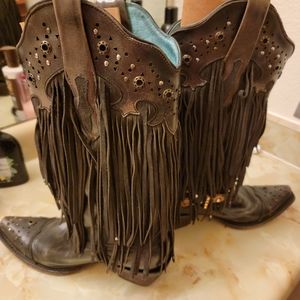 Womens size 8 Corral boots